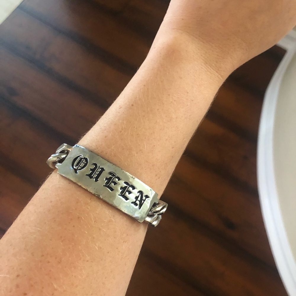 “Queen” Harajuku Lovers silver bracelet